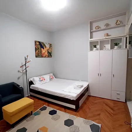 Abbey Hristo Botev Bükreş