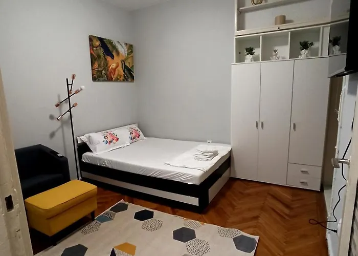 Apartament Abbey Hristo Botev *