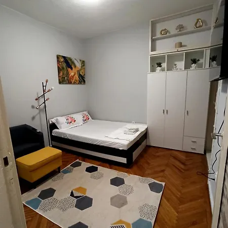 Apartman Abbey Hristo Botev *